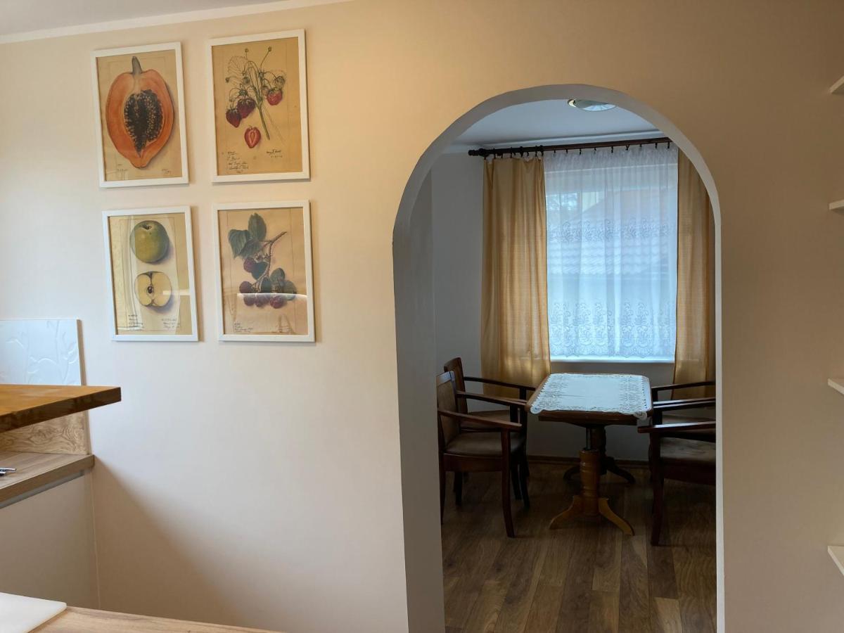 Dom Wczasowy Dorja Jastarnia Exterior foto